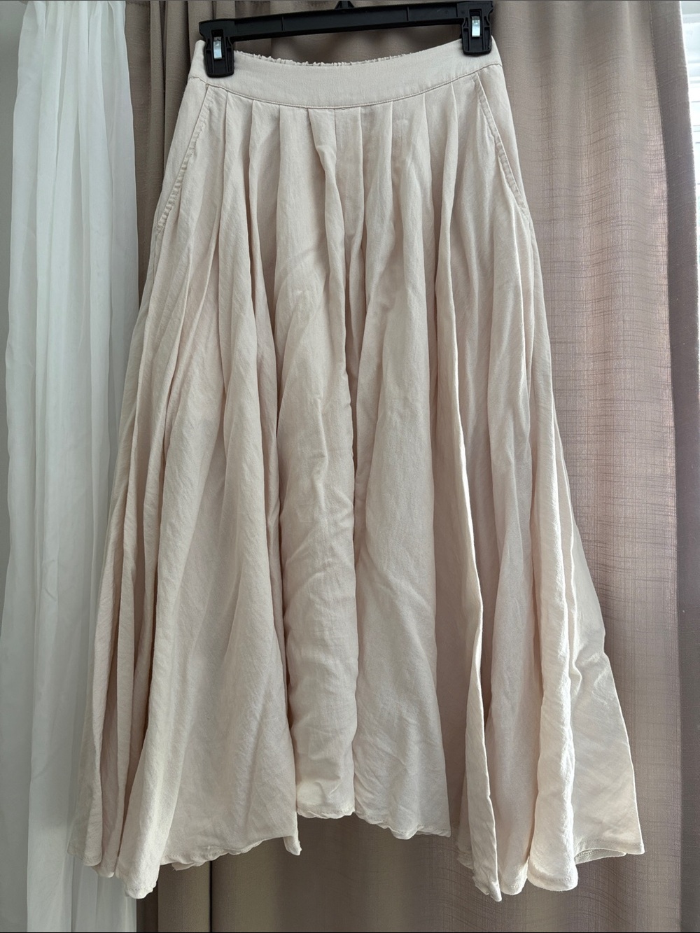 Mable Anthropologie Women's Flowy Cream Midi Skirt Size S